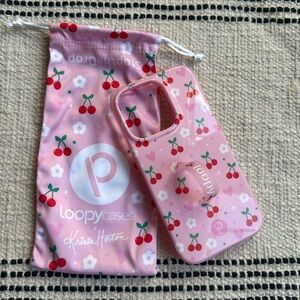 Loopy case iPhone 14 Pro 🍒🤍